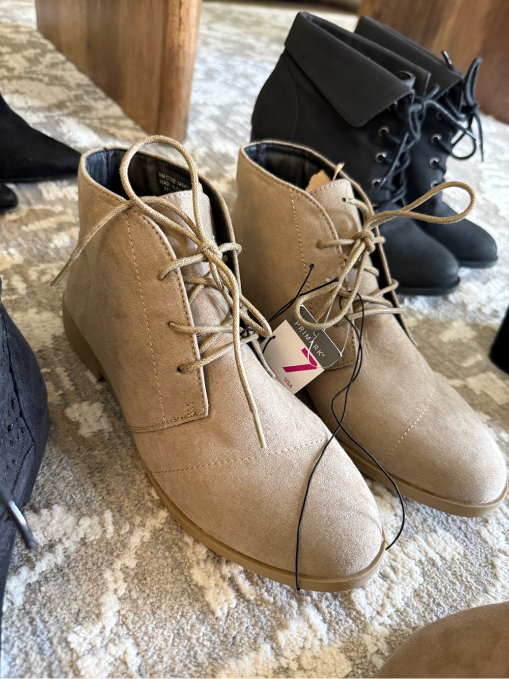 Assorted Women's Boots & Sneakers - Neutral Mix - Picture 5 of 9